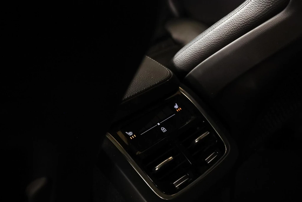 Volvo XC90 – foto 15
