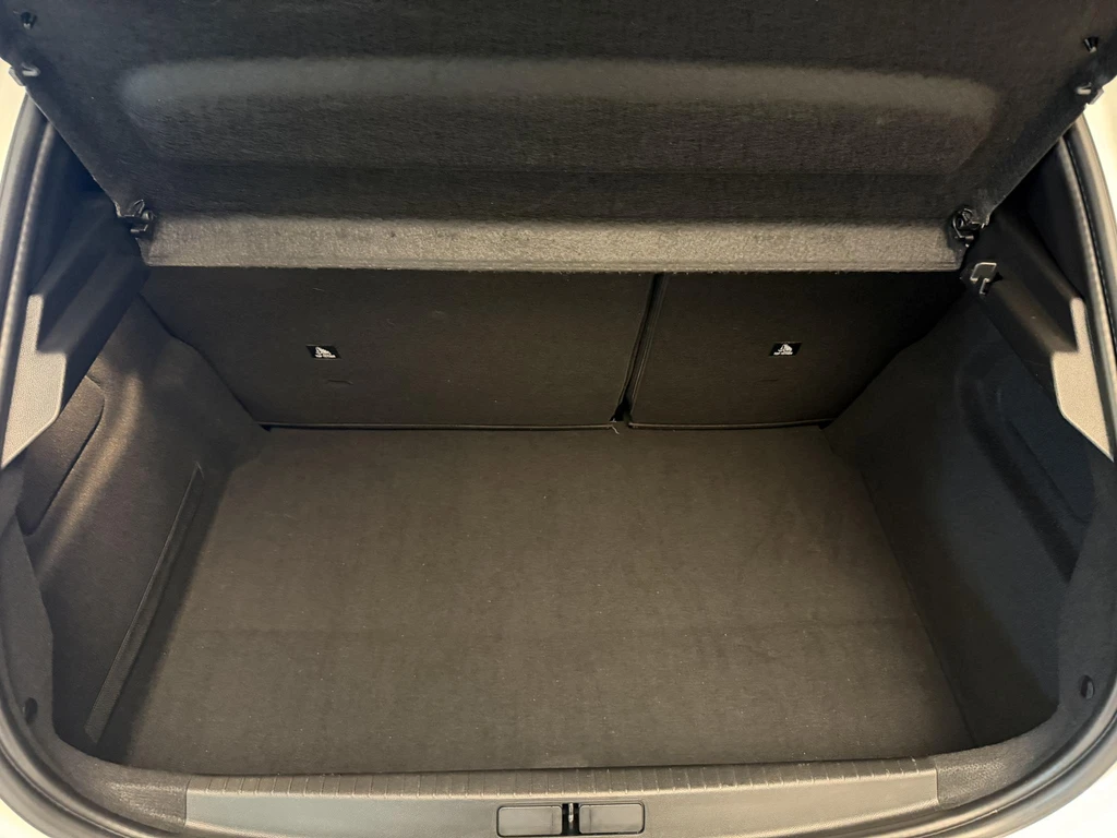 Peugeot 208 – foto 32