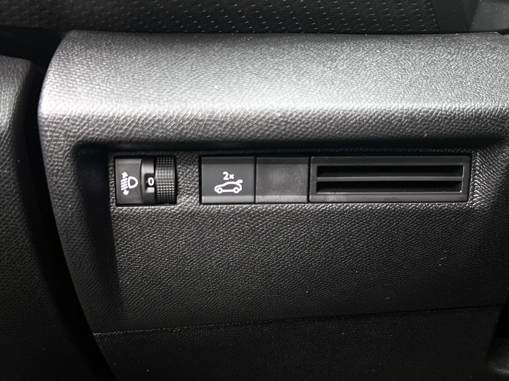 Citroën C4 X – foto 16