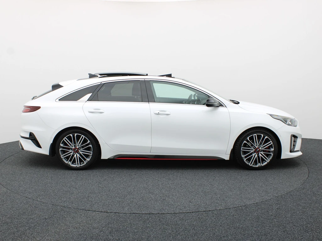 Kia ProCeed – foto 11