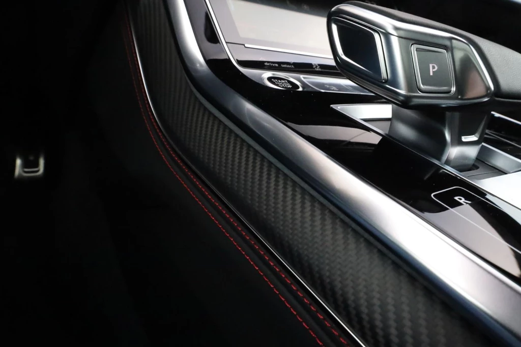 Audi Q8 – foto 48