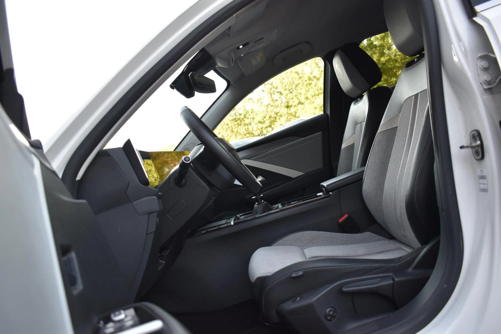 Opel Astra – foto 19