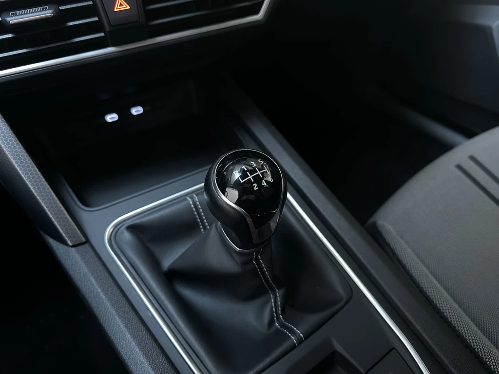 SEAT Leon – foto 24