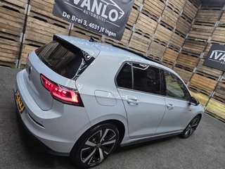 Volkswagen Golf – thumbnail 4