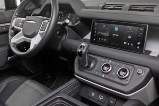 Land Rover Defender – thumbnail 9