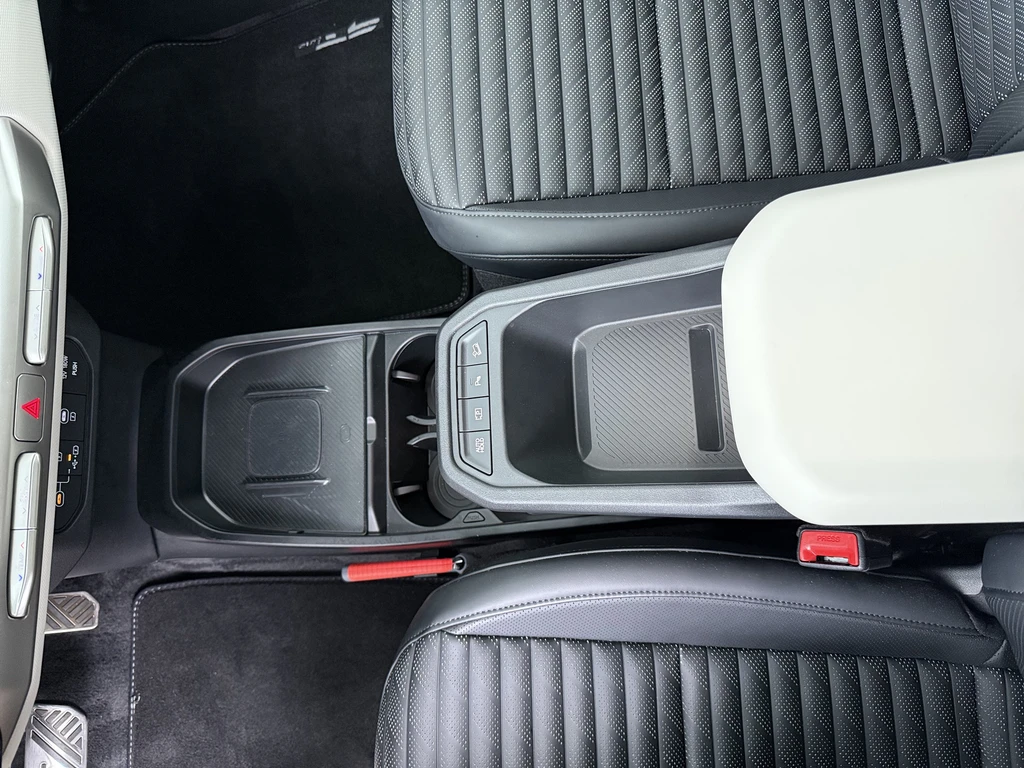 Kia EV4 – foto 32