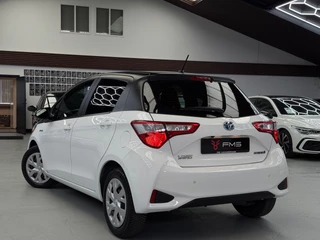 Toyota Yaris – thumbnail 3