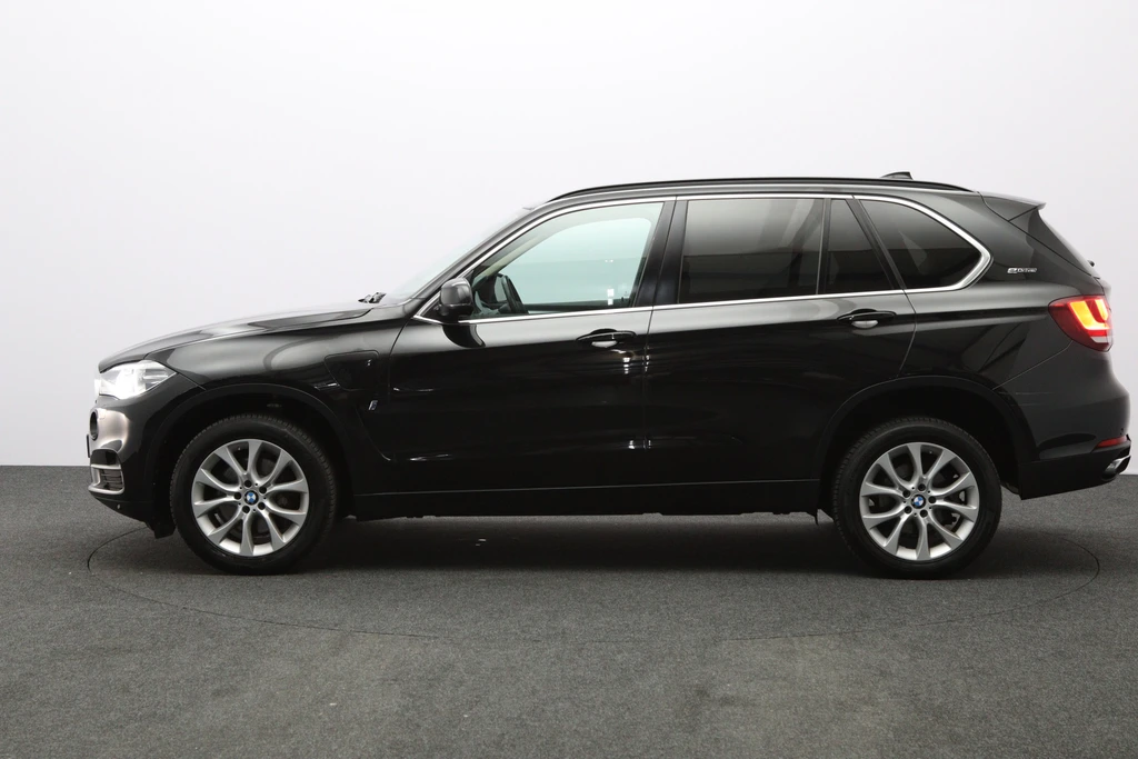 BMW X5 – foto 2