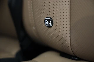Land Rover Defender – thumbnail 32