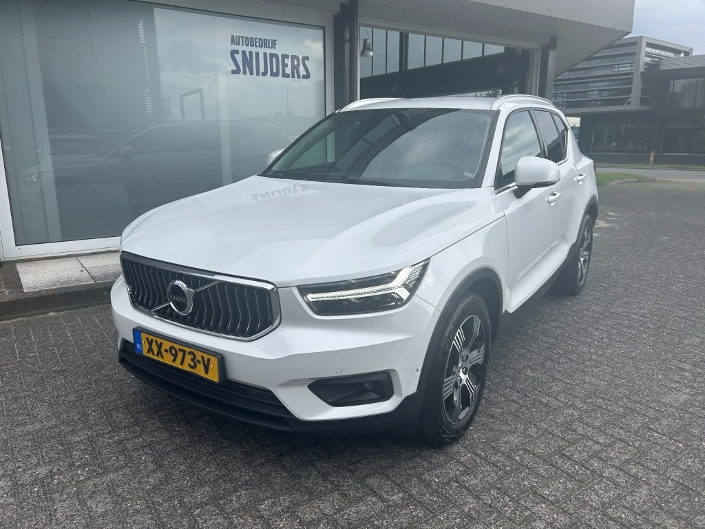 Volvo XC40 – foto 1