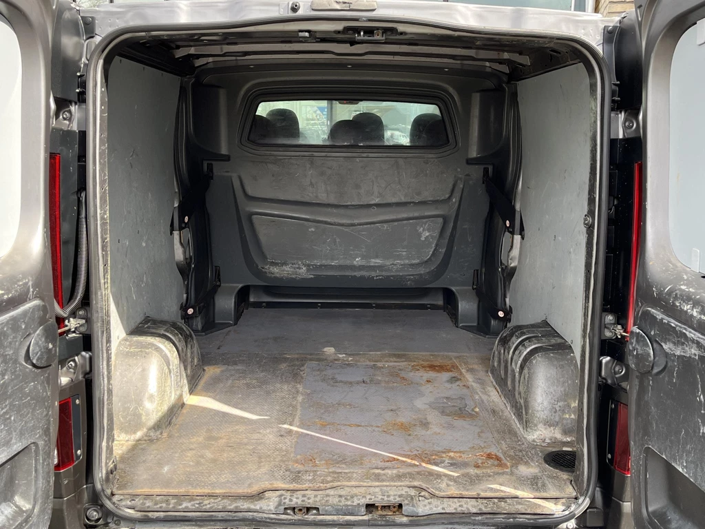 Opel Vivaro – foto 11