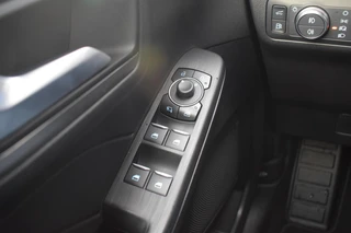 Ford Kuga – thumbnail 19