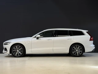 Volvo V60 – thumbnail 2