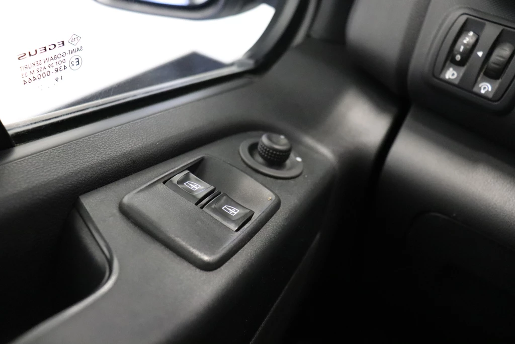 Renault Trafic – foto 17