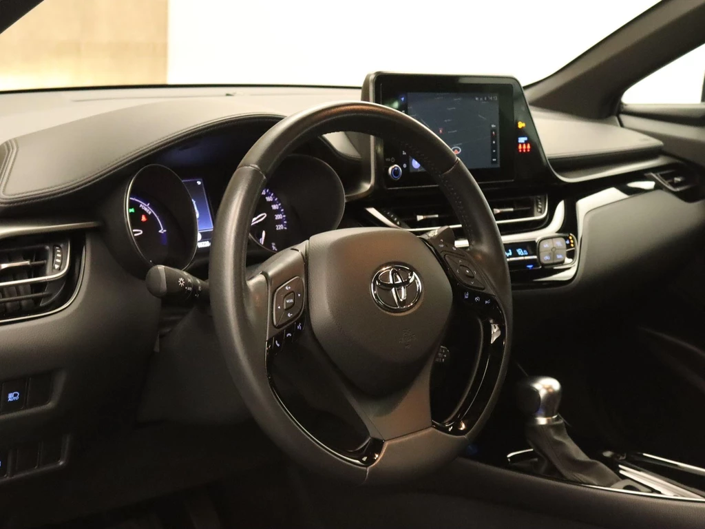 Toyota C-HR – foto 11