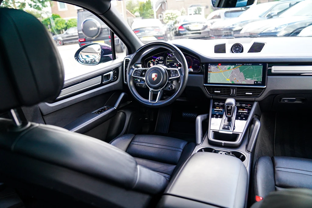 Porsche Cayenne – foto 27