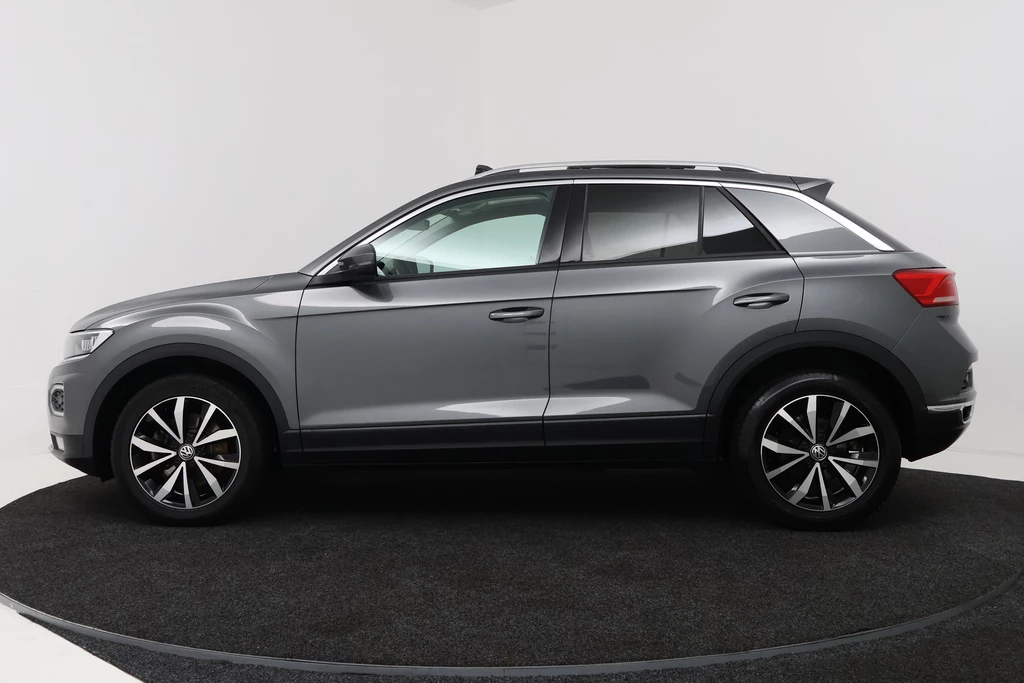 Volkswagen T-Roc – foto 2