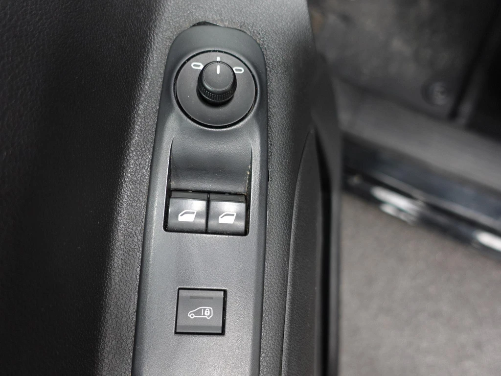 Opel Combo – foto 17