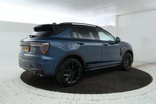 Lynk & Co 01 – thumbnail 4