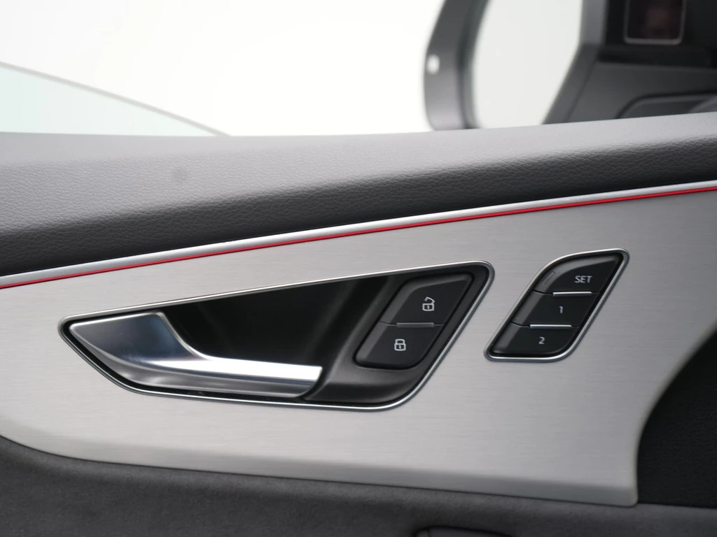 Audi Q8 – foto 40