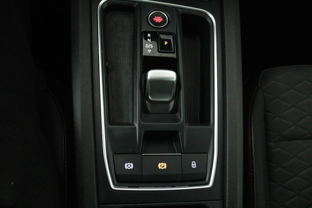 SEAT Leon – foto 11