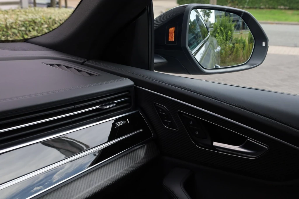 Audi RSQ8 – foto 45