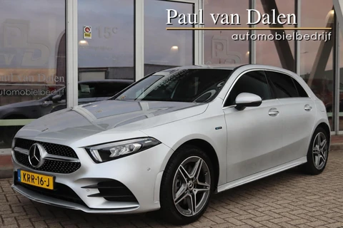 Mercedes A-Klasse A250e 218PK AUTOMAAT AMG Leer | Navi Plus | Camera | Stoelverw. | Distronic Plus | Pdc v+a | Led High Performance | Keyless | 18 Inch Lm |
