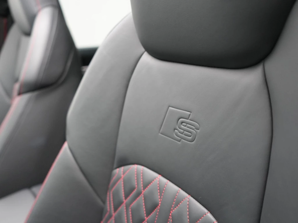 Audi Q8 Sportback e-tron – foto 55
