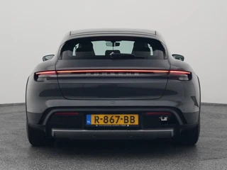 Porsche Taycan – thumbnail 7