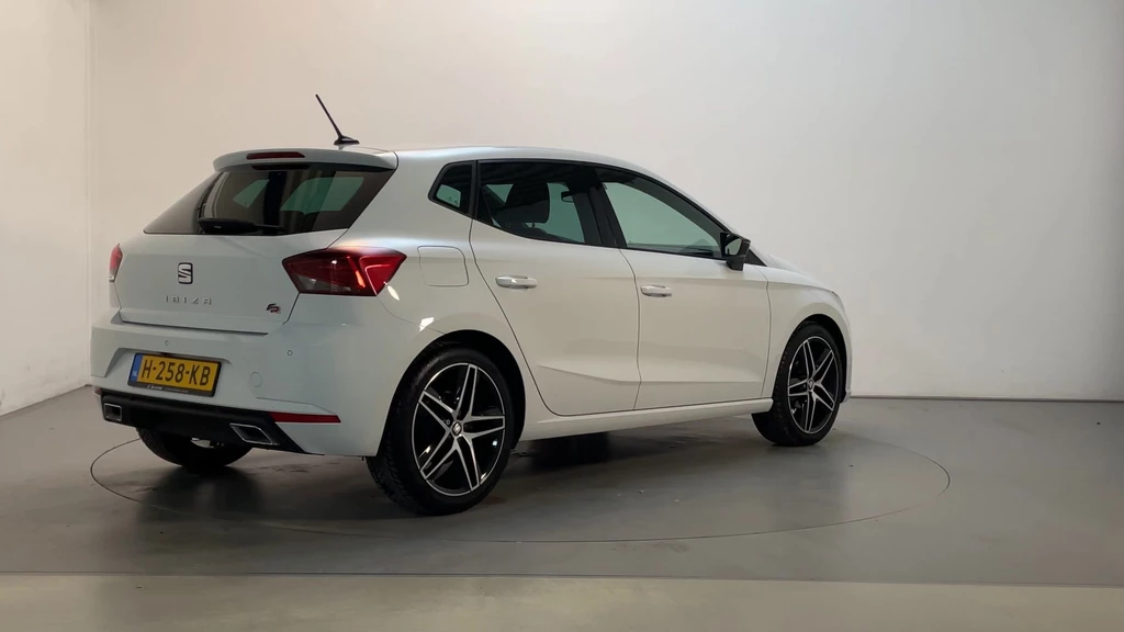 SEAT Ibiza – foto 5