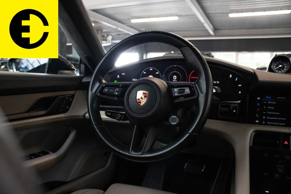Porsche Taycan – foto 28