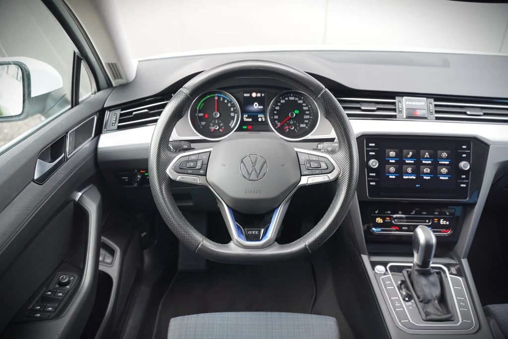 Volkswagen Passat – foto 35