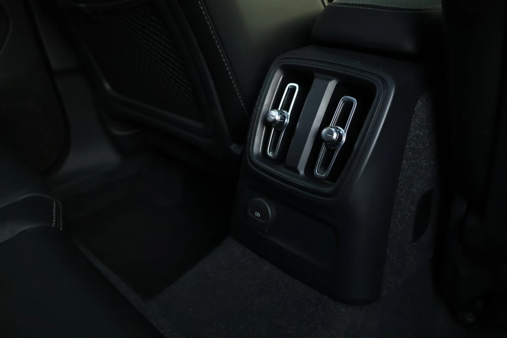 Volvo XC40 – foto 23