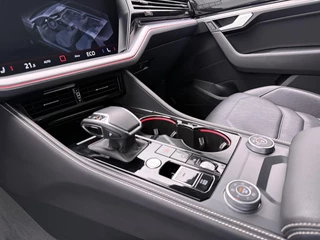 Volkswagen Touareg – thumbnail 34