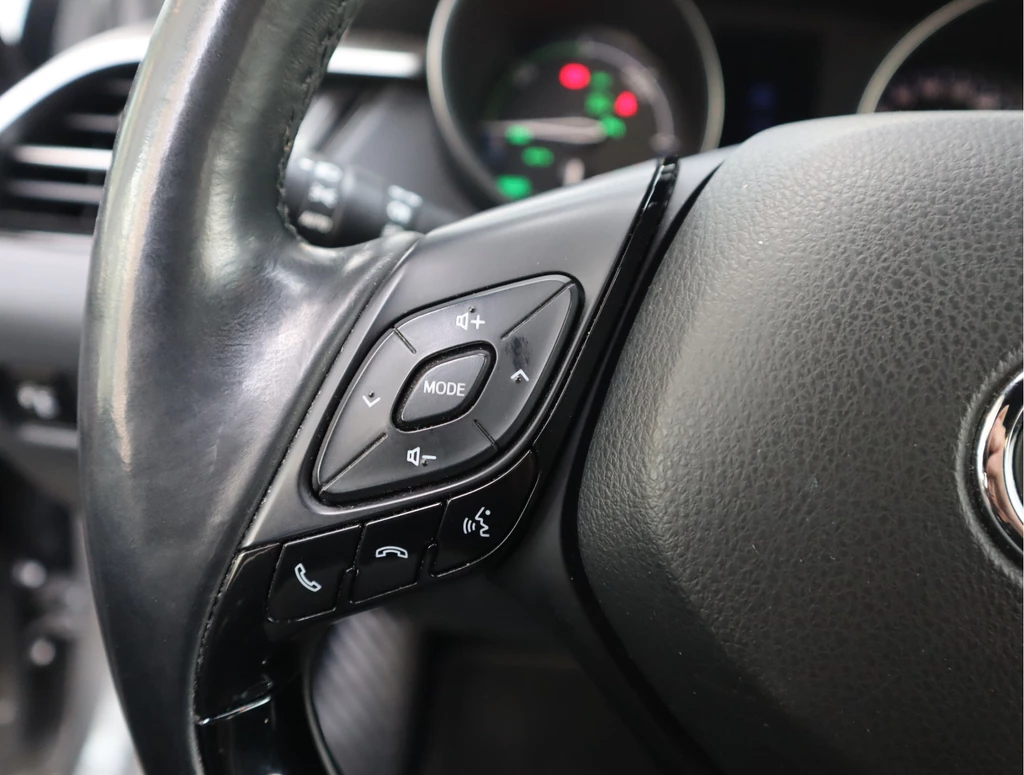 Toyota C-HR – foto 34