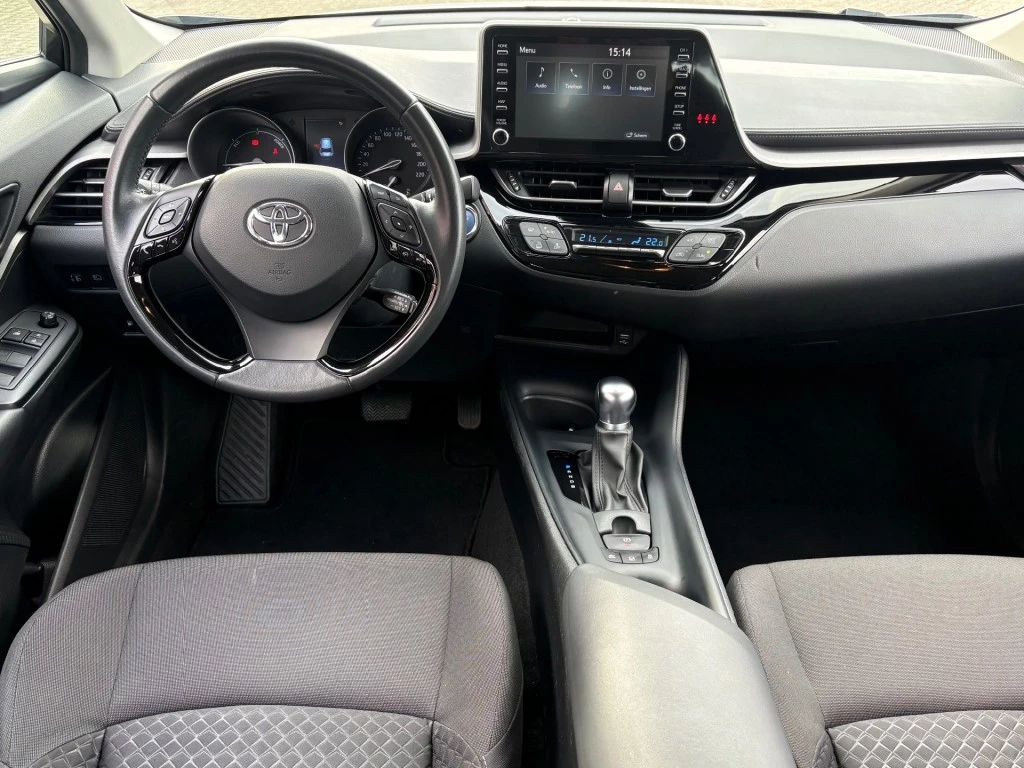 Toyota C-HR – foto 8
