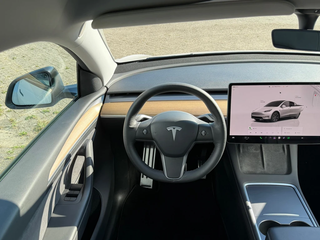 Tesla Model Y – foto 18