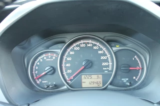 Toyota Yaris – thumbnail 22