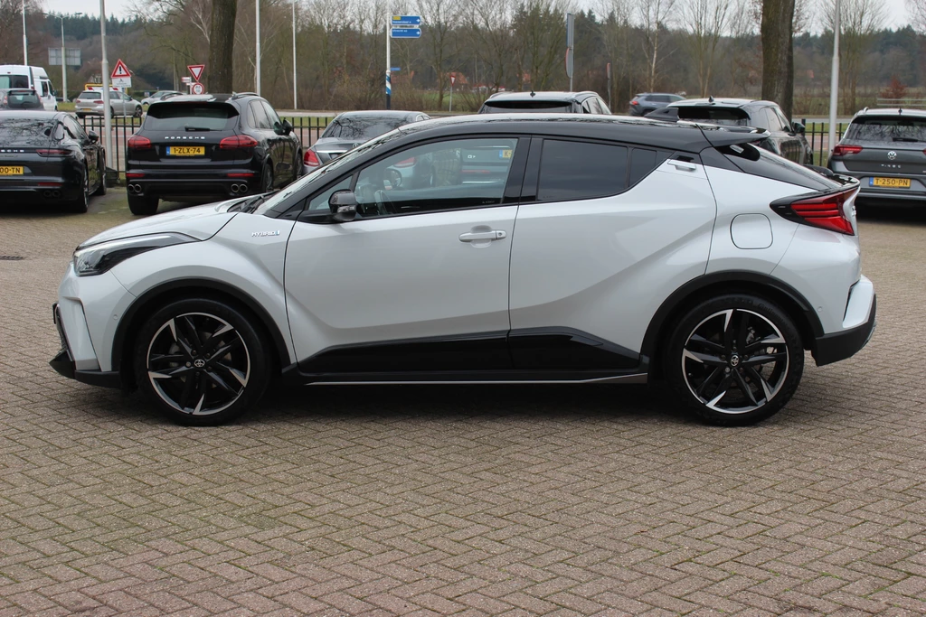 Toyota C-HR – foto 2