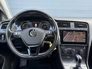 Volkswagen e-Golf – thumbnail 6