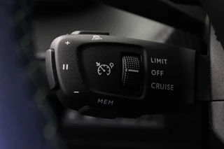 Peugeot 2008 – thumbnail 11
