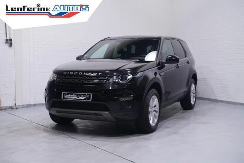 Land Rover Discovery Sport suv cruise-controle meridian-soundsystem half lederen bekleding Lane-assist bluetooth telefoon navigatie led bi-xenon private-glas stoelverwarming apple-carplay 18"-inch lmv