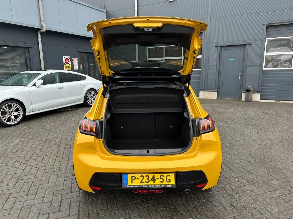 Peugeot 208 – foto 8