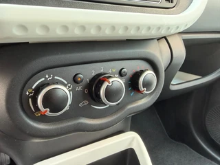 Renault Twingo – thumbnail 32