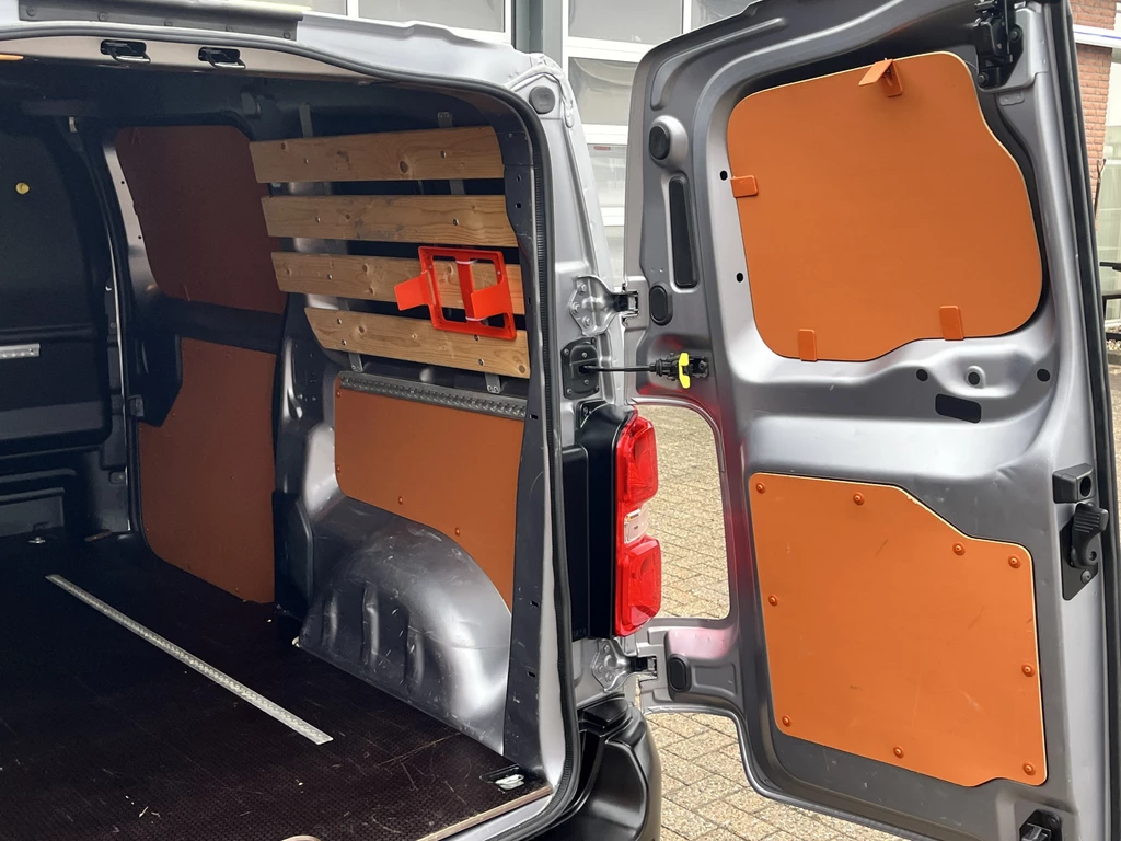 Opel Vivaro – foto 21