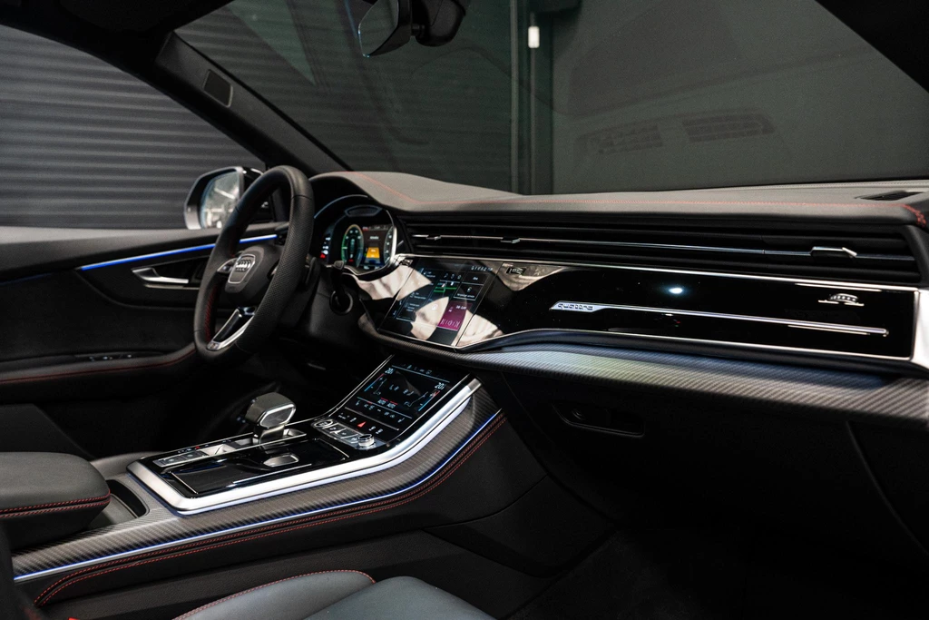 Audi Q8 – foto 39