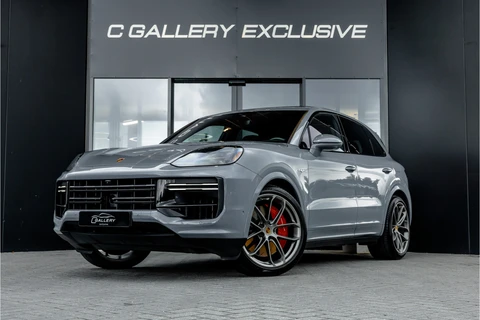 Porsche Cayenne 4.0 Turbo E-Hybrid - Sport Chrono + | Panorama | Bose | Stoelkoeling | Luchtvering