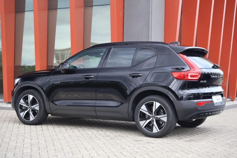 Volvo XC40 Recharge P8 AWD R-Design | Full Electric | Park Assist | Zero-emissie | Keyless