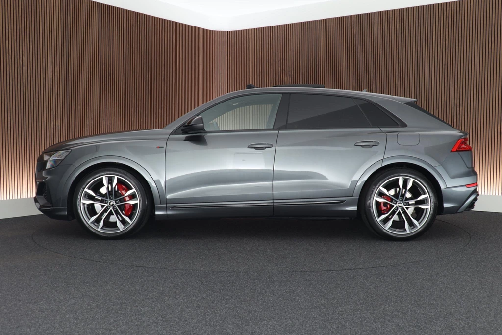 Audi Q8 – foto 2