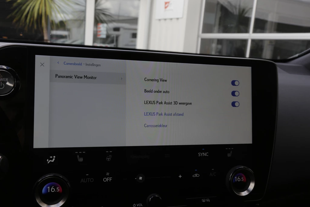 Lexus NX – foto 47